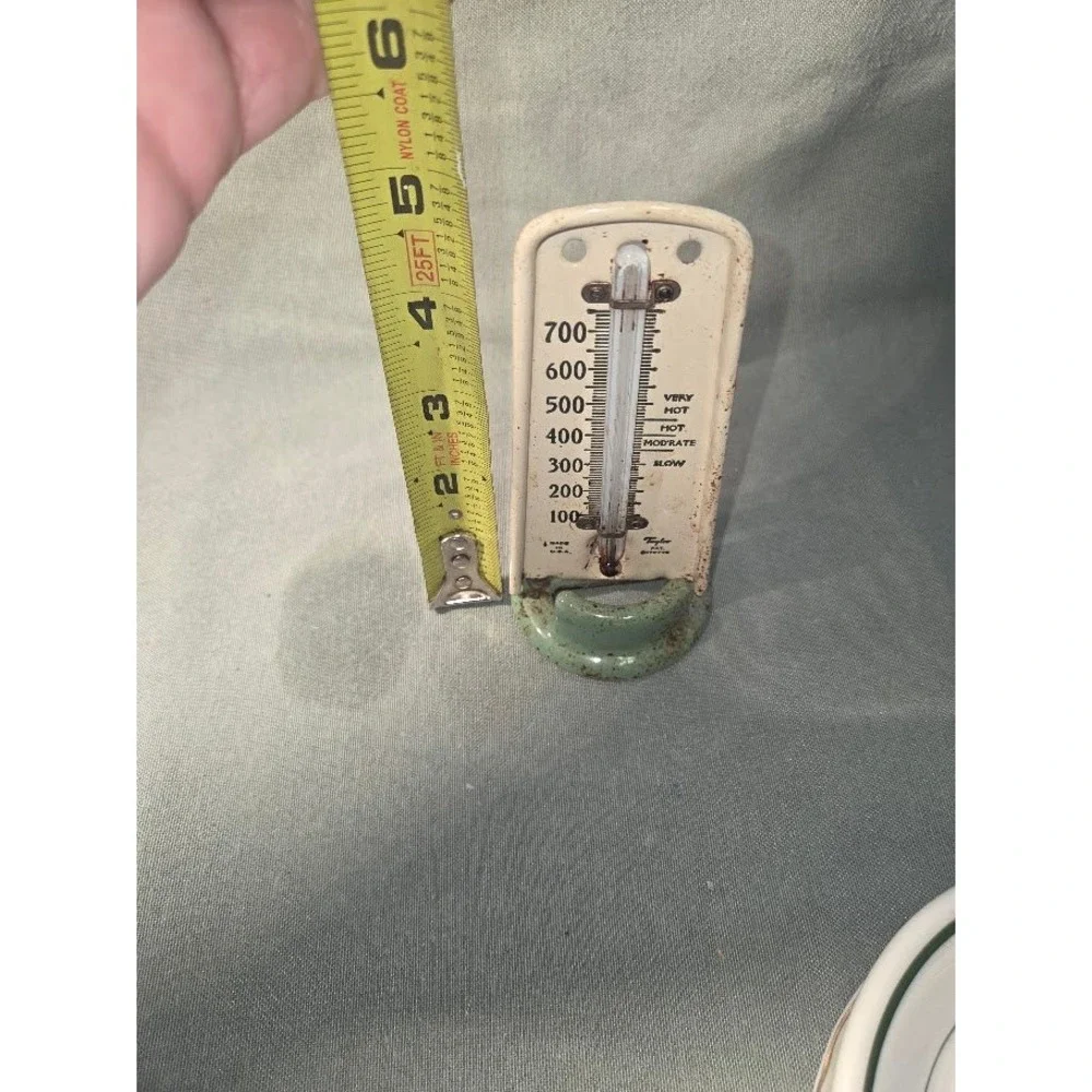 Vintage Taylor Oven Thermometer Enamel Metal Cream Green 100-700 Degrees USA